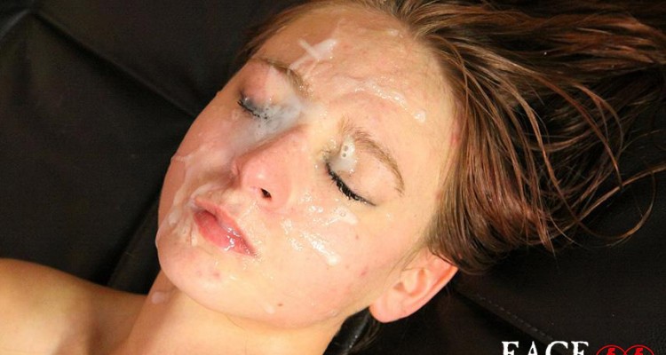 Carmen Capri gets her throat fucked
